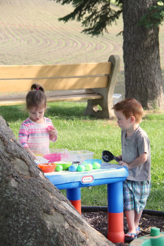 outdoor kitchen summer play